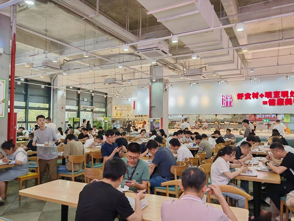 用餐環(huán)境